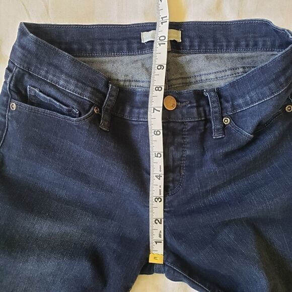 New York & Company Petite Skinny Jeans Dark 4 - Picture 4 of 5